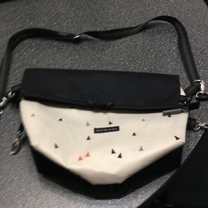 Cross body pocketbook